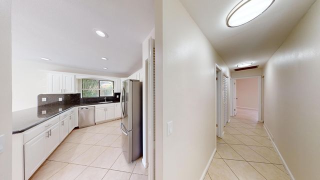 609 White Water Drive, West Palm Beach, FL 33413