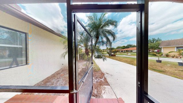 609 White Water Drive, West Palm Beach, FL 33413