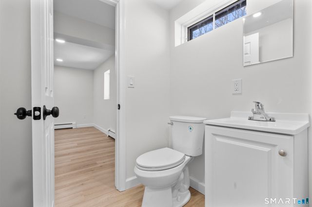 122 Lakeside Drive, Ridgefield, CT 06877