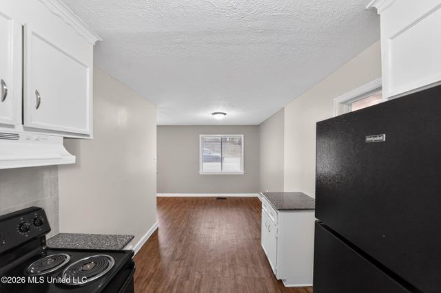 1912 Carolyn Lane, Pearl, MS 39208