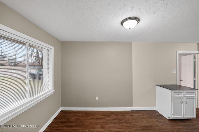 1912 Carolyn Lane, Pearl, MS 39208