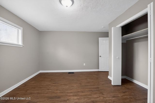 1912 Carolyn Lane, Pearl, MS 39208