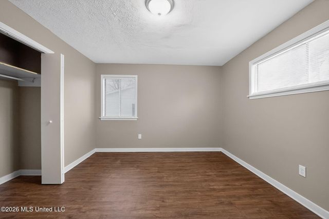 1912 Carolyn Lane, Pearl, MS 39208