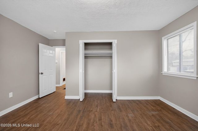 1912 Carolyn Lane, Pearl, MS 39208