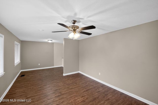 1912 Carolyn Lane, Pearl, MS 39208