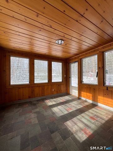 33 North Canton Road, Barkhamsted, CT 06063