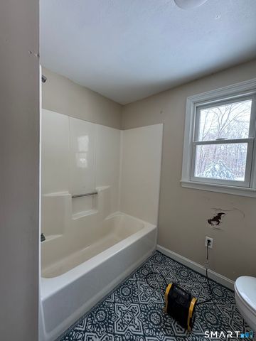 33 North Canton Road, Barkhamsted, CT 06063