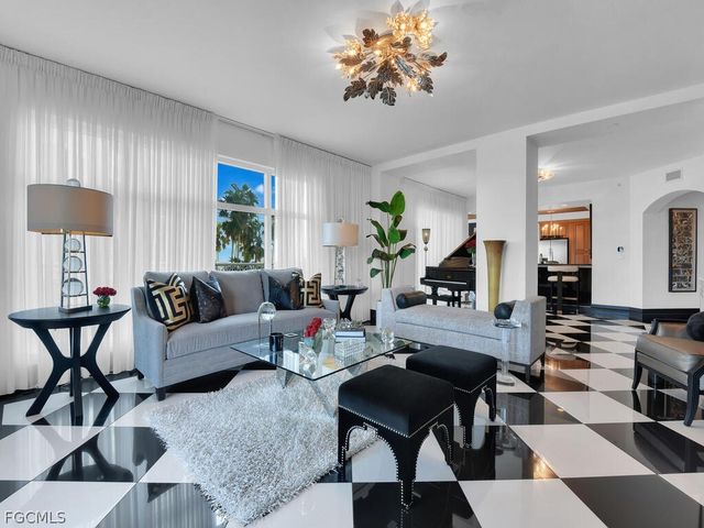 6061 Silver King BLVD 106, Cape Coral, FL 33914