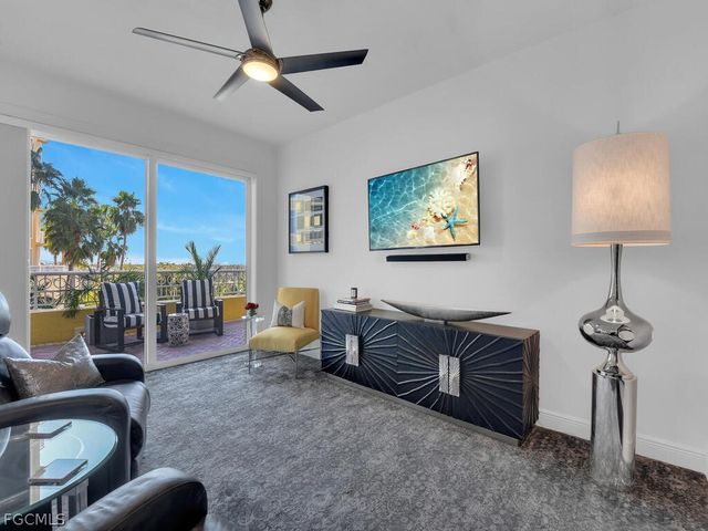 6061 Silver King BLVD 106, Cape Coral, FL 33914