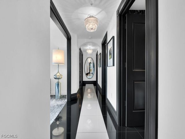 6061 Silver King BLVD 106, Cape Coral, FL 33914