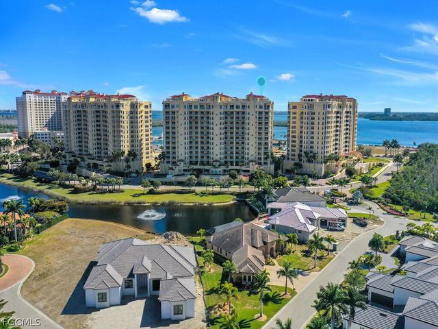 6061 Silver King BLVD 106, Cape Coral, FL 33914