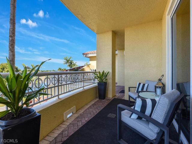 6061 Silver King BLVD 106, Cape Coral, FL 33914