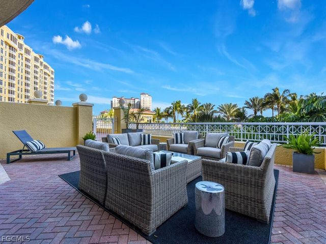 6061 Silver King BLVD 106, Cape Coral, FL 33914