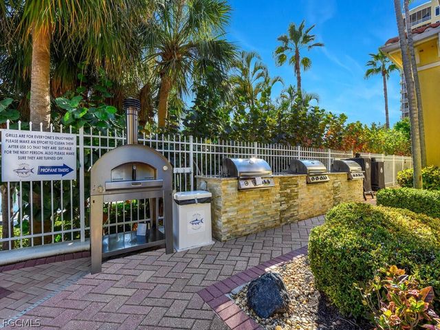 6061 Silver King BLVD 106, Cape Coral, FL 33914