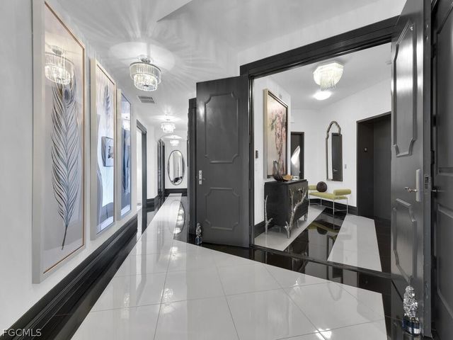 6061 Silver King BLVD 106, Cape Coral, FL 33914