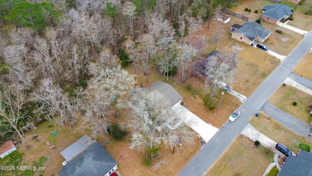 702 N 7TH Street, Macclenny, FL 32063