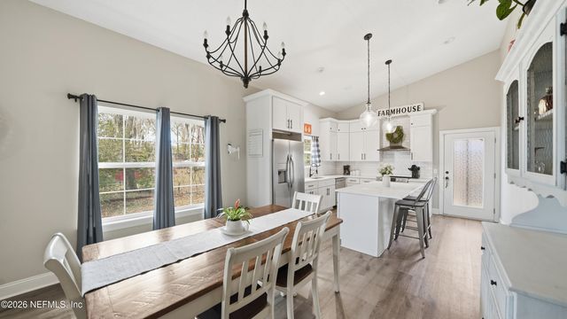 702 N 7TH Street, Macclenny, FL 32063