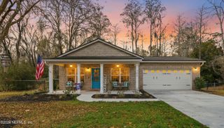 702 N 7TH Street, Macclenny, FL 32063