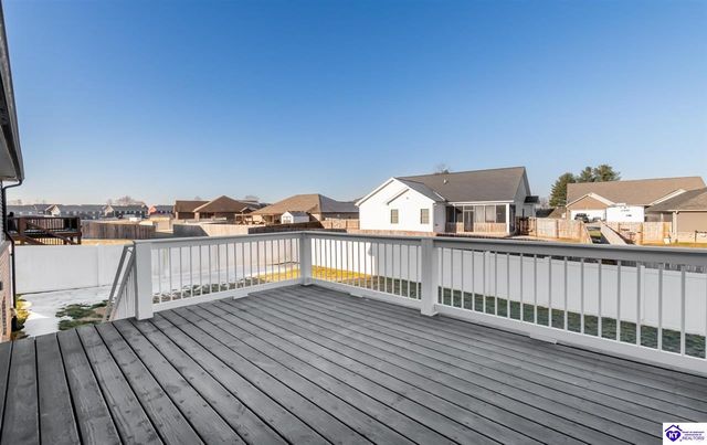 307 Valhalla Trace, Vine Grove, KY 40175