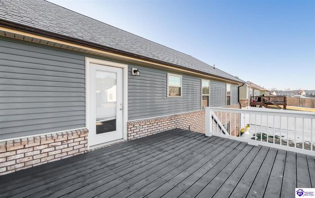 307 Valhalla Trace, Vine Grove, KY 40175