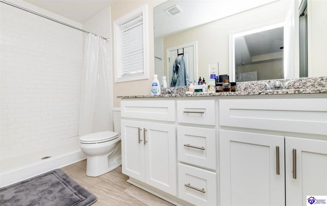 307 Valhalla Trace, Vine Grove, KY 40175