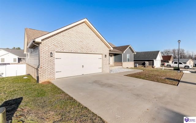 307 Valhalla Trace, Vine Grove, KY 40175