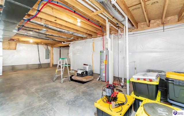 307 Valhalla Trace, Vine Grove, KY 40175