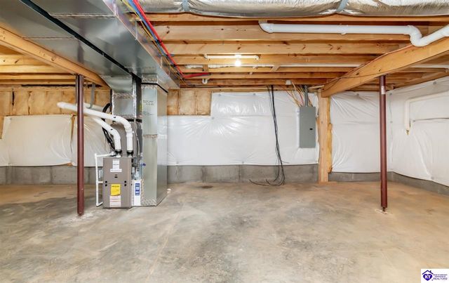 307 Valhalla Trace, Vine Grove, KY 40175