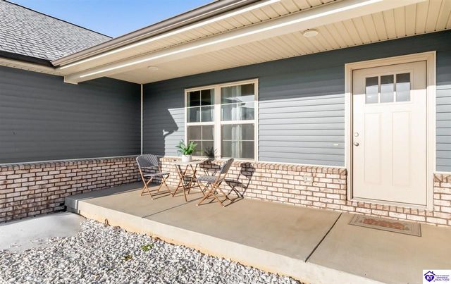 307 Valhalla Trace, Vine Grove, KY 40175