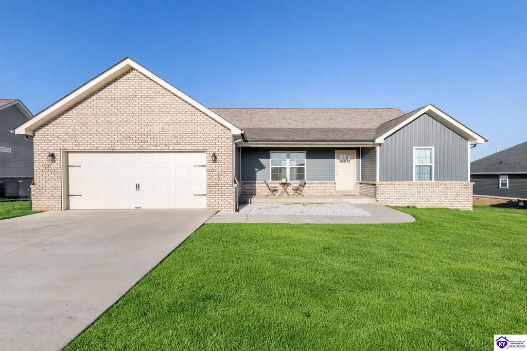 307 Valhalla Trace, Vine Grove, KY 40175