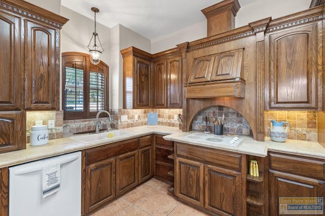 24612 N Bass Blvd., Harlingen, TX 78552