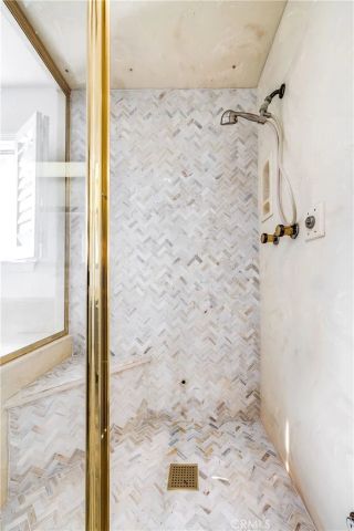 19314 Yolie, Tarzana, CA 91356