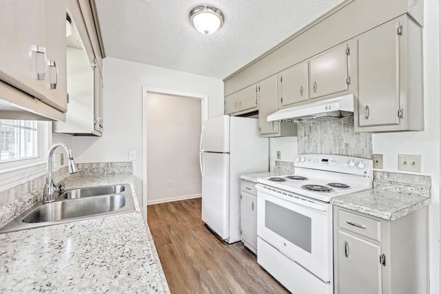 25 Delaware Road, Goose Creek, SC 29445