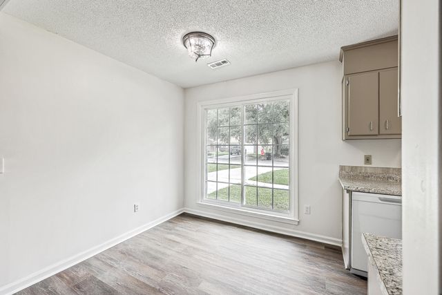 25 Delaware Road, Goose Creek, SC 29445