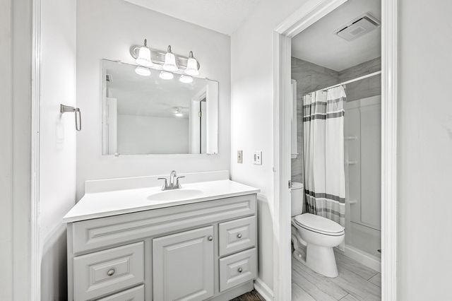 25 Delaware Road, Goose Creek, SC 29445