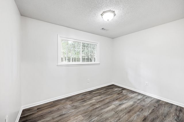 25 Delaware Road, Goose Creek, SC 29445