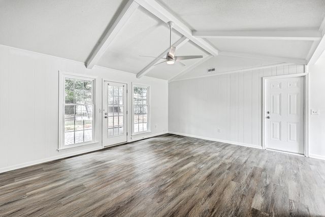 25 Delaware Road, Goose Creek, SC 29445