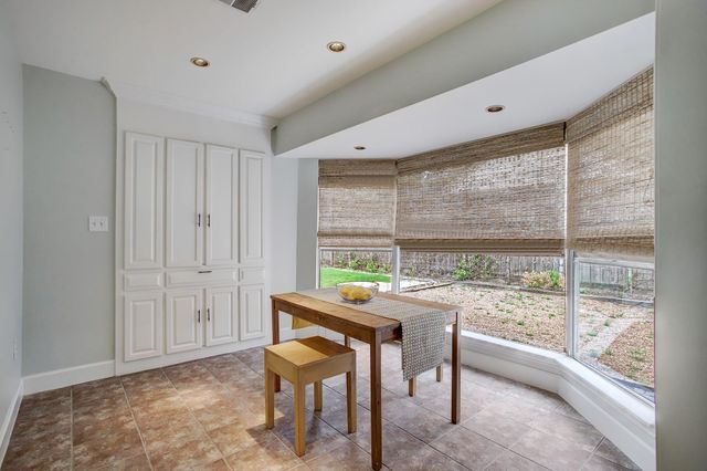 2228 Addison Road, Houston, TX 77030