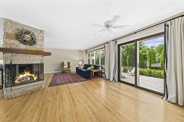 1631 N Pine STREET, Grafton, WI 53024