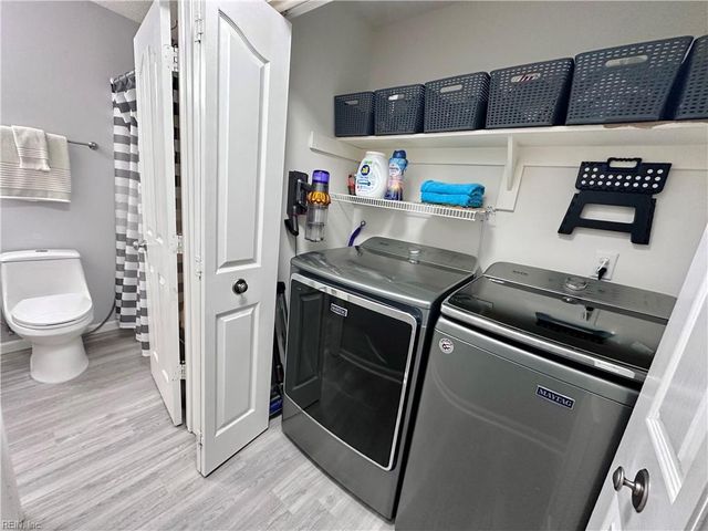 6200 Oakglen DR, Suffolk, VA 23435