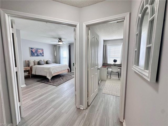 6200 Oakglen DR, Suffolk, VA 23435