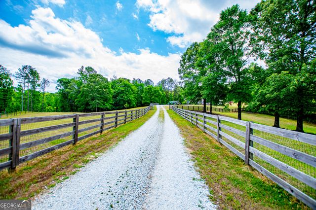 844 Payton Road, Newnan, GA 30263