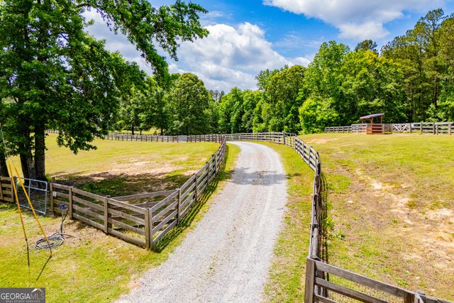 844 Payton Road, Newnan, GA 30263