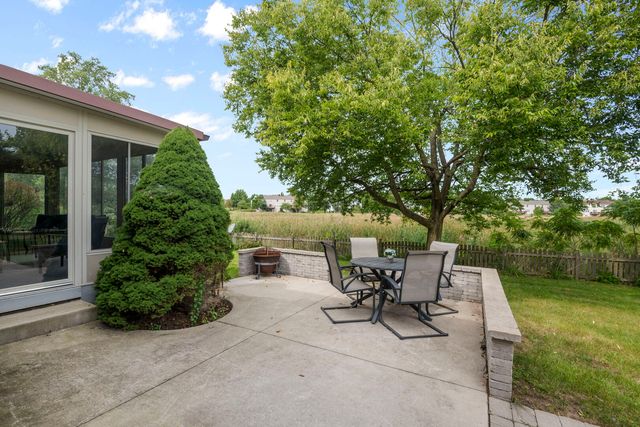 752 Sun Lake Road, Lake Villa, IL 60046