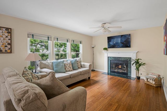 752 Sun Lake Road, Lake Villa, IL 60046