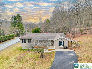 370 West White Bear Drive, Summit Hill Boro, PA 18250