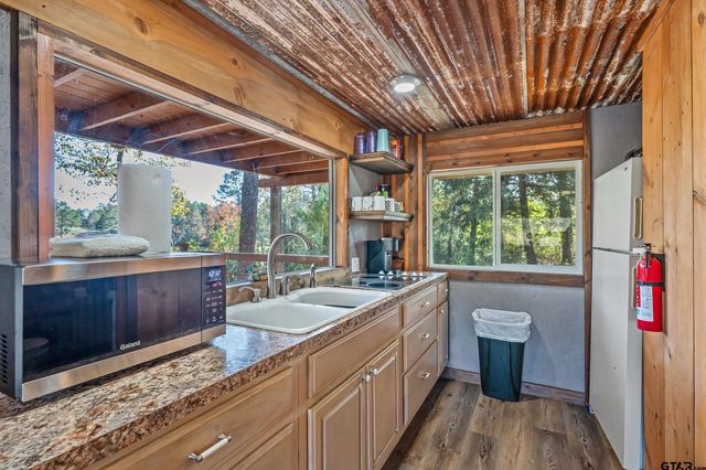 197 CR 2304, Rusk, TX 75785