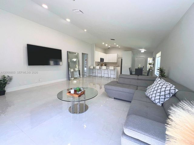 4394 Mahogany Ridge Dr 4394, Weston, FL 33331