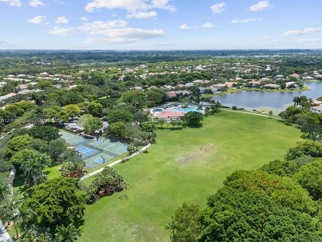 4394 Mahogany Ridge Dr 4394, Weston, FL 33331