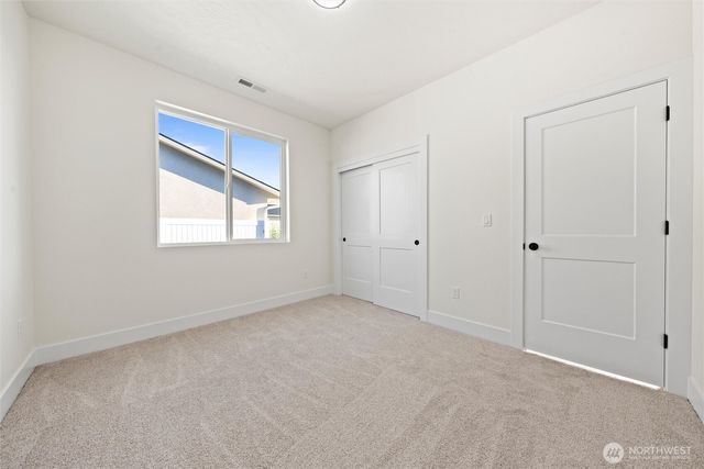 1513 N 7th Avenue NE, Quincy, WA 98848